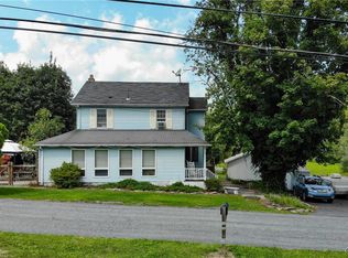 3200 Horseshoe Rd, Danielsville, PA 18038