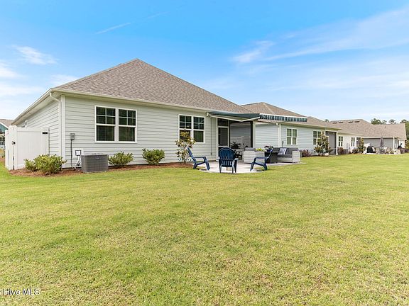 4th image of 3089 Lochgreen Circle