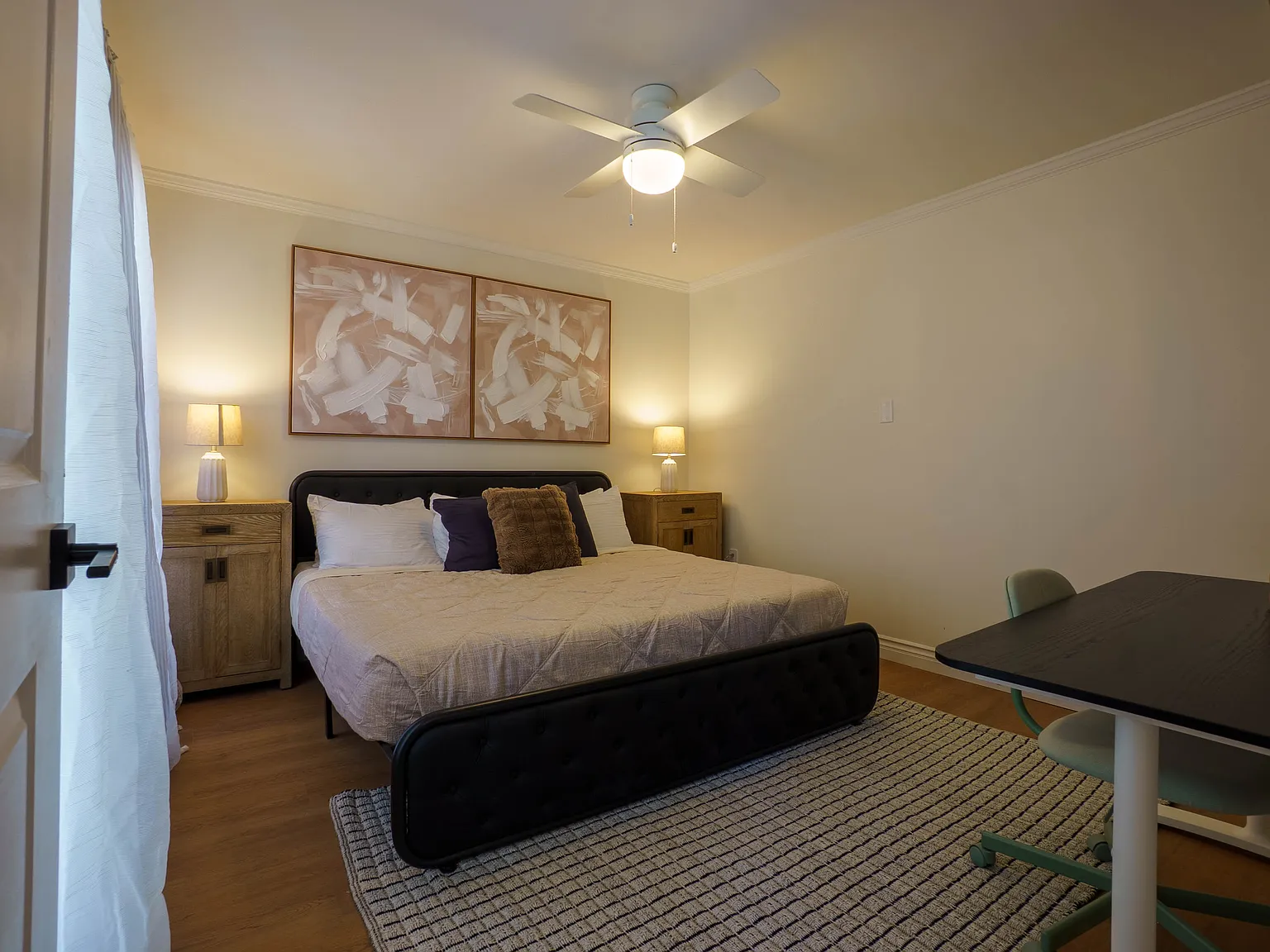 6 bed, 3200 sqft, $14,950 — Photo 4