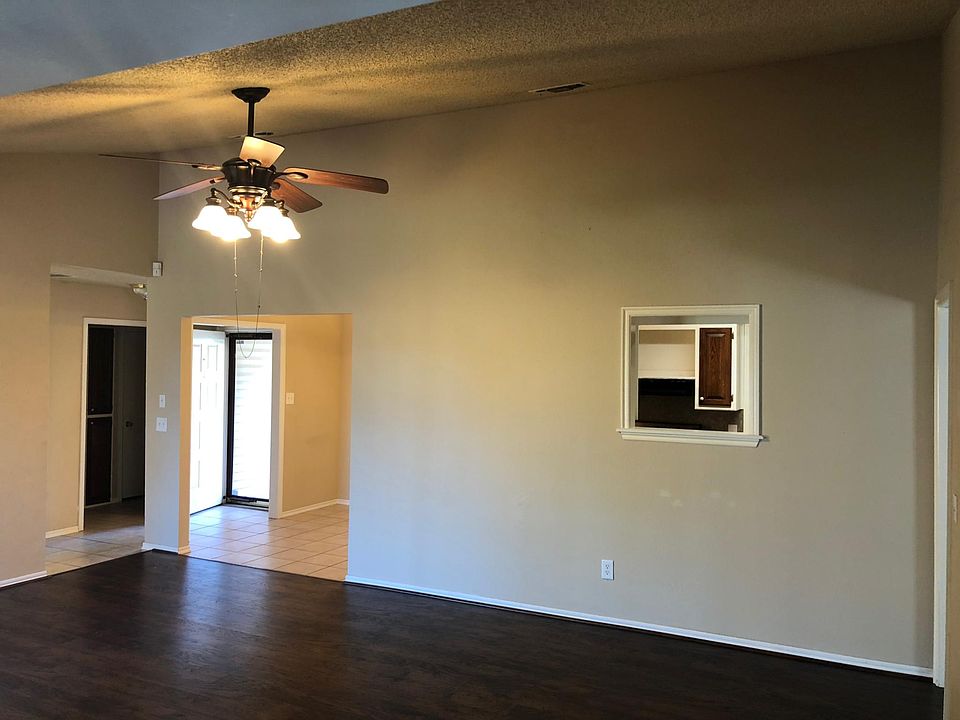1st image of 2800 Dalewood Ter