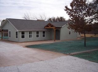 1537 Hummingbird Ln, Graford, TX 76449