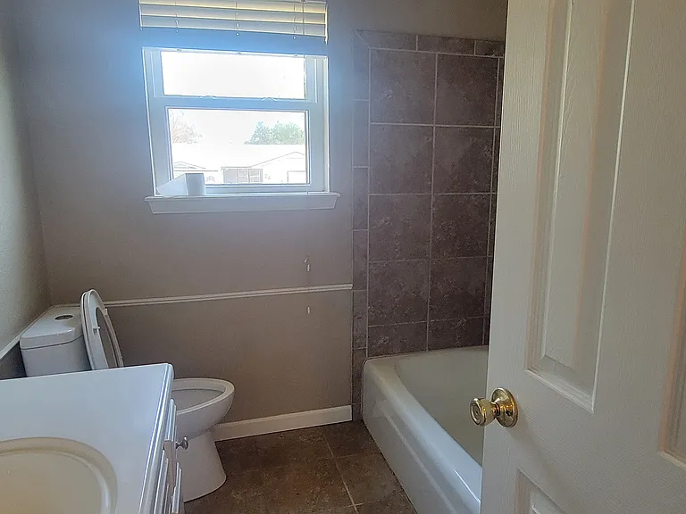 15 Red Rock Rd — Photo 8