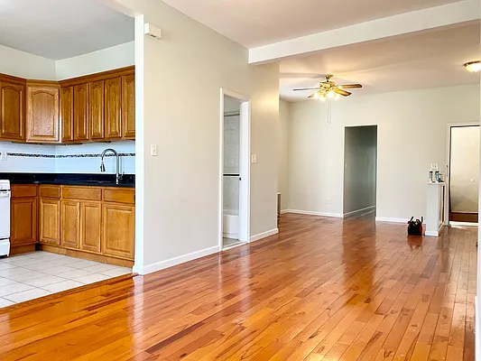 Rented by Purple Stone Realty LLC | media 3