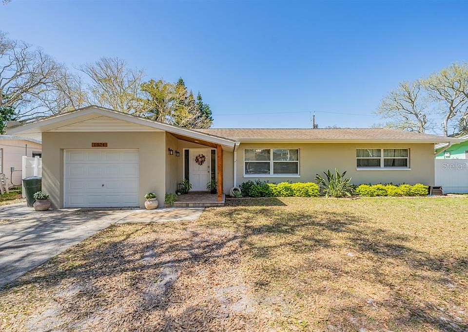 1st image of 1074 Dogwood Dr