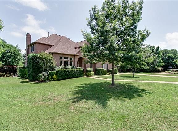 2nd image of 5000 Forest Hill Cir