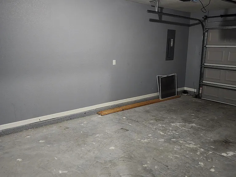 202 Oak Lane Cir — Photo 9