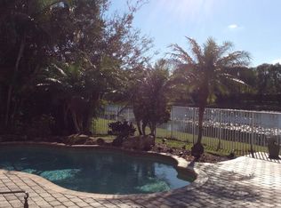 9342 Madewood Ct, West Palm Beach, FL 33411