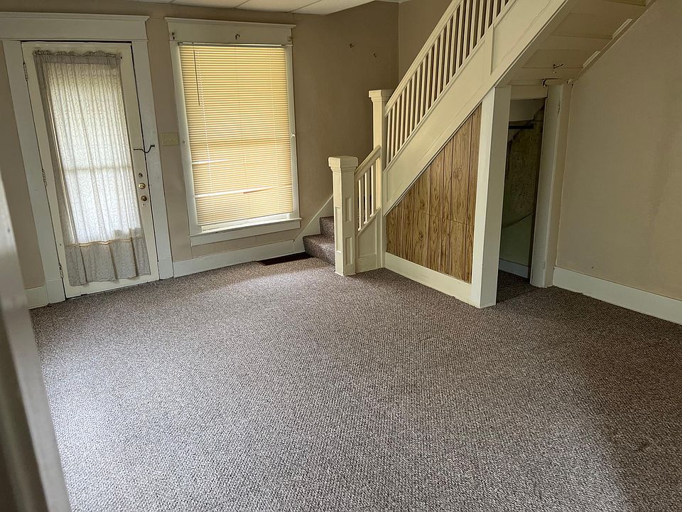 1st image of 416 E Court St #416
