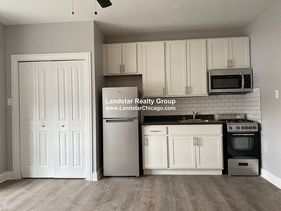 1st image of 4756 N Maplewood Ave APT 204