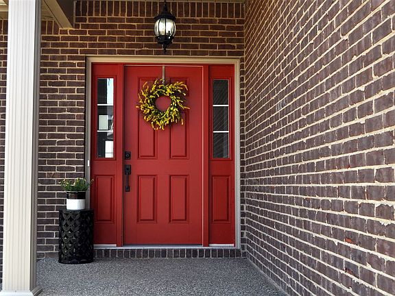 5th image of 222 Royal Birkdale Ct