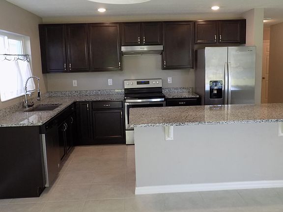 5th image of 6400 Domenico Ct