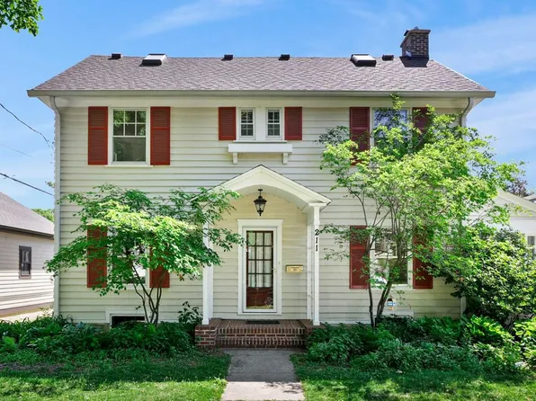 211 Vista Rd, Madison, WI 53726