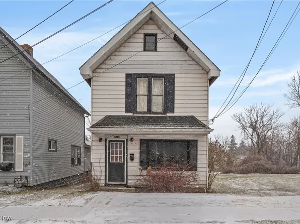 1316 W 3rd St, Ashtabula, OH 44004