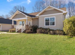 608 Ruddy Creek Cir, Greer, SC 29651