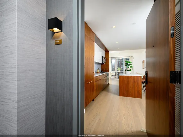 75 Park Ln S APT 1009, Jersey City, NJ 07310