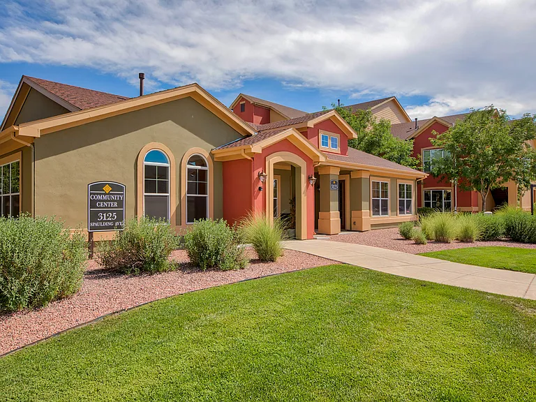 Villas at Park West — Photo 39