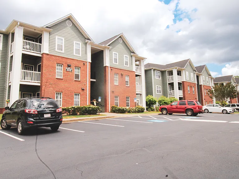 Mountainside Manor — Photo 15