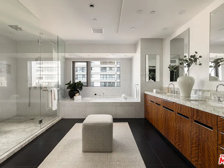 10800 Wilshire Blvd #1501 — Photo 8