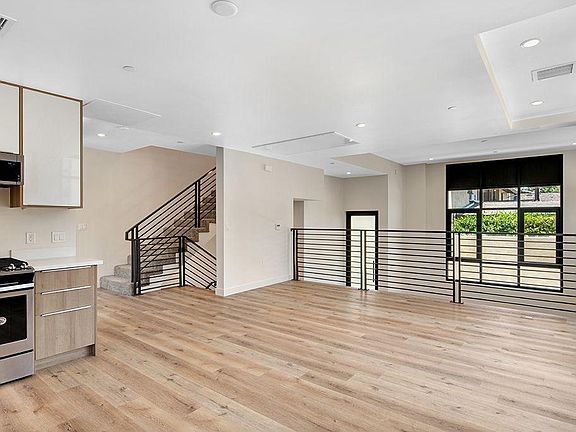 5th image of 503 N Santa Anita Ave Unit E
