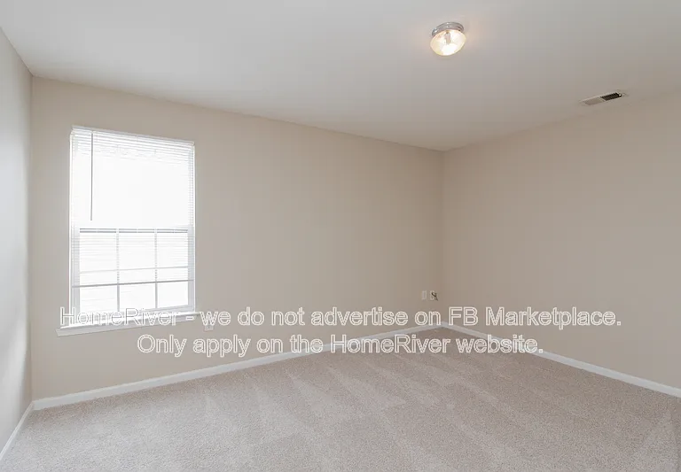 1740 Harland St — Photo 13