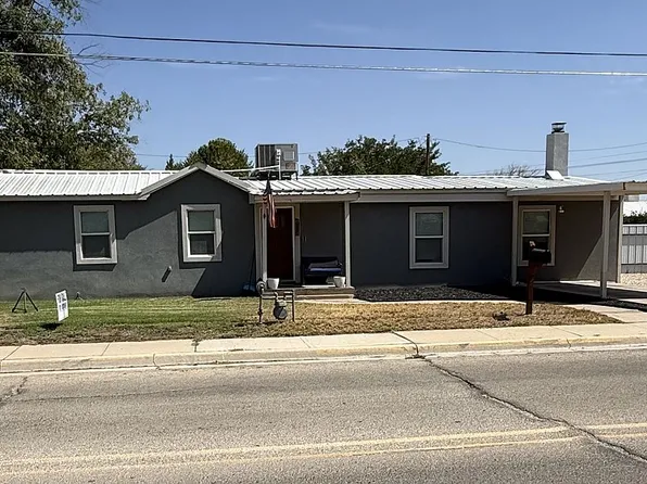 1104 S Heath St, Artesia, NM 88210