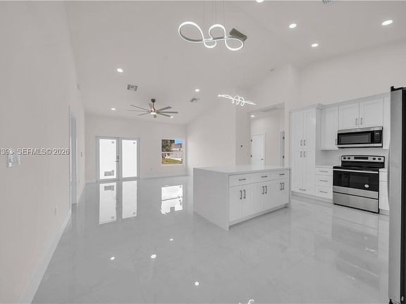 5th image of 2909 63rd St W