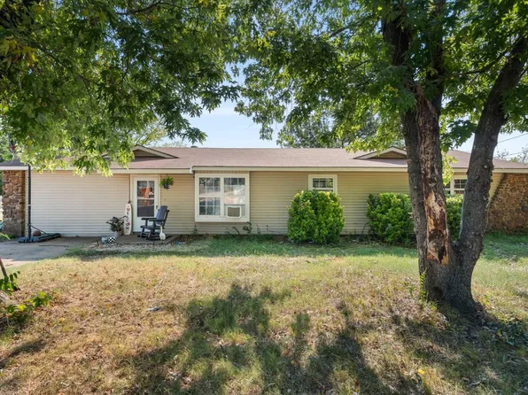 1008 Tarby Rd, Poteau, OK 74953
