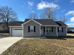 55 Smallwood Ave, Junction City, KY 40440