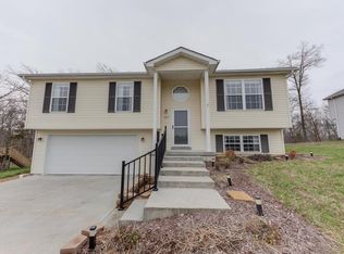 137 Sugar Creek Dr, Troy, MO 63379