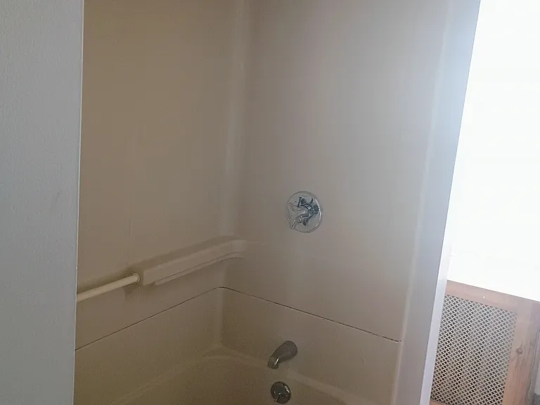 14 Randall St #1 — Photo 7