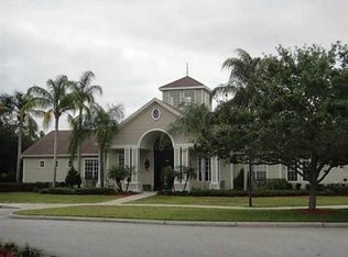 914 Village Pl, Davenport, FL 33896