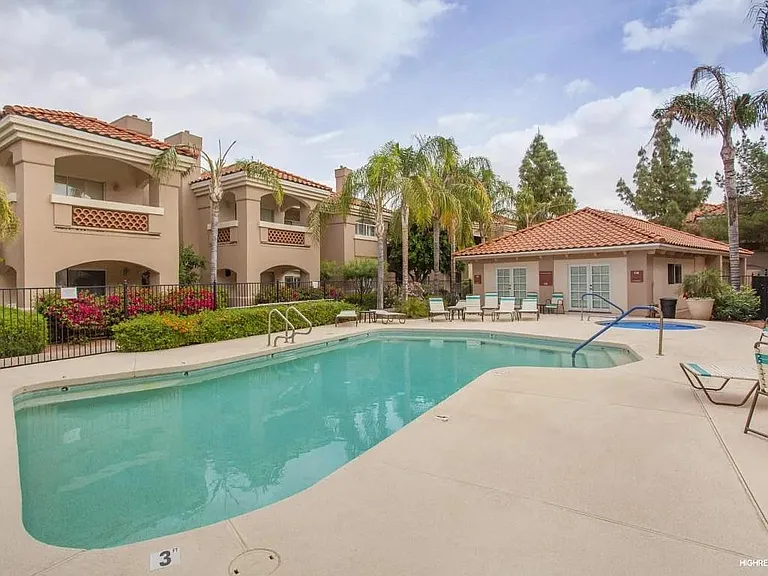 8653 E Royal Palm Rd #2008 — Photo 14