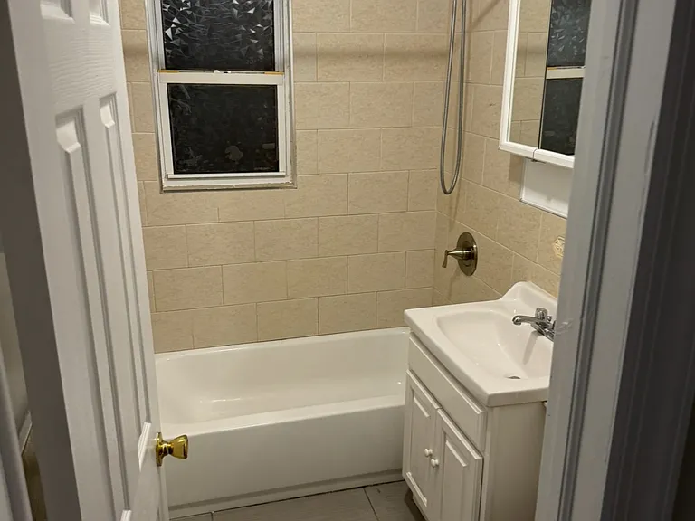 34 Hemlock Dr — Photo 12