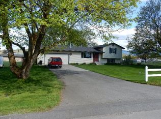 19724 E Micaview Ave, Greenacres, WA 99016