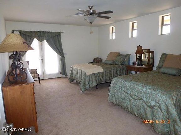 oversized master bedroom