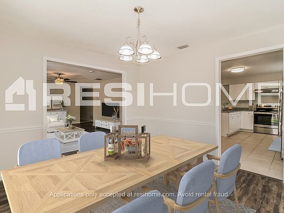 4th image of 1020 Oletha Ct