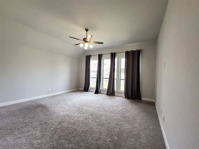 18935 Rosewood Terrace Dr — Photo 26