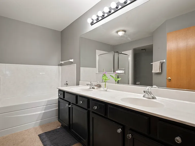 2805 Packford Ln #2805 — Photo 7