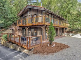 24139 Schulties Rd, Los Gatos, CA 95033