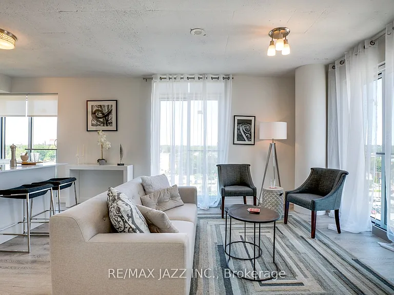 100 Bond St E #1205 — Photo 11
