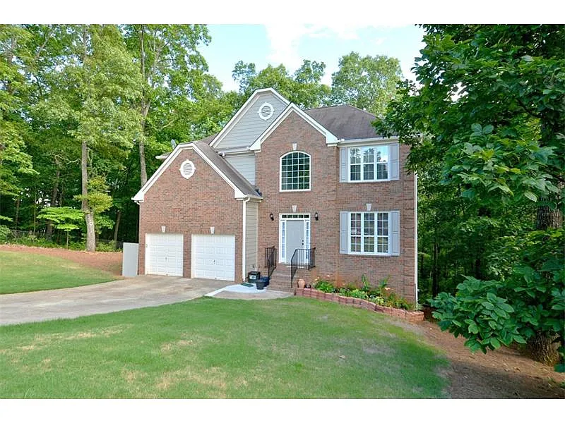 886 Troubadour Ct SW photo 1