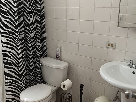 3rd full bath room