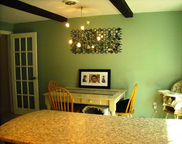 Counter or Table Seating