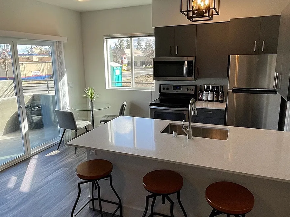 Thirty First Place Apartments