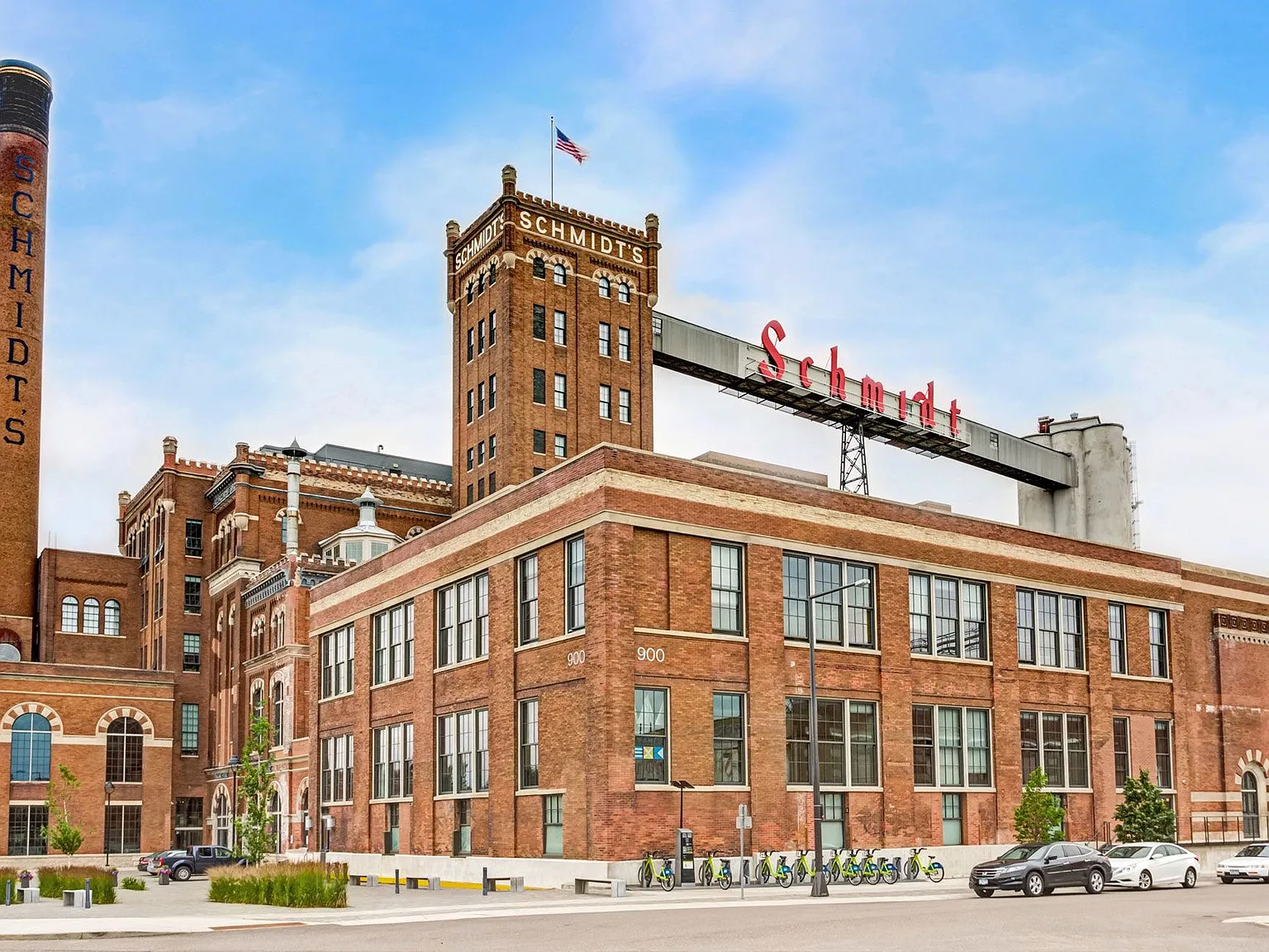 Schmidt's Artist Lofts — Photo 2