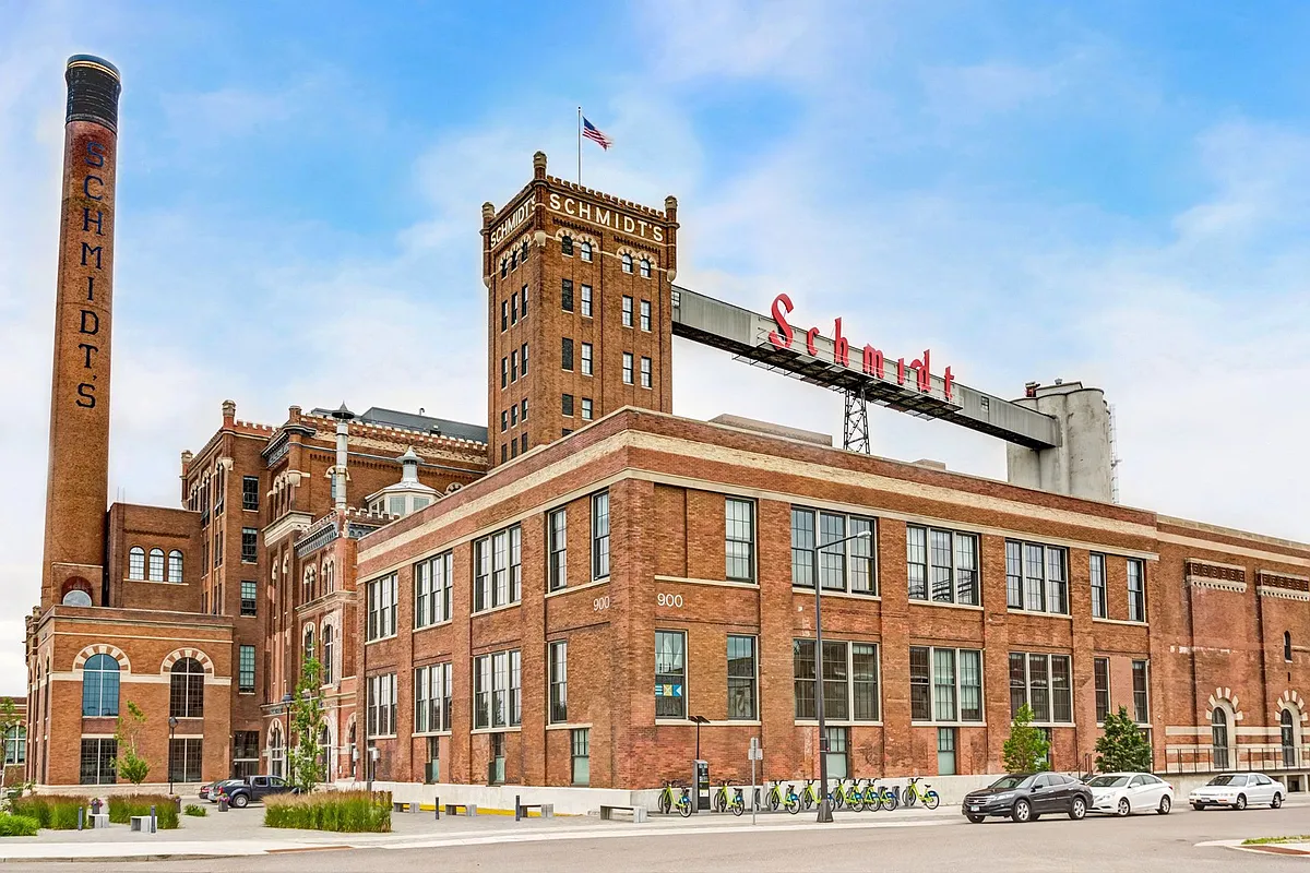 Building Photo - Schmidt's Artist Lofts