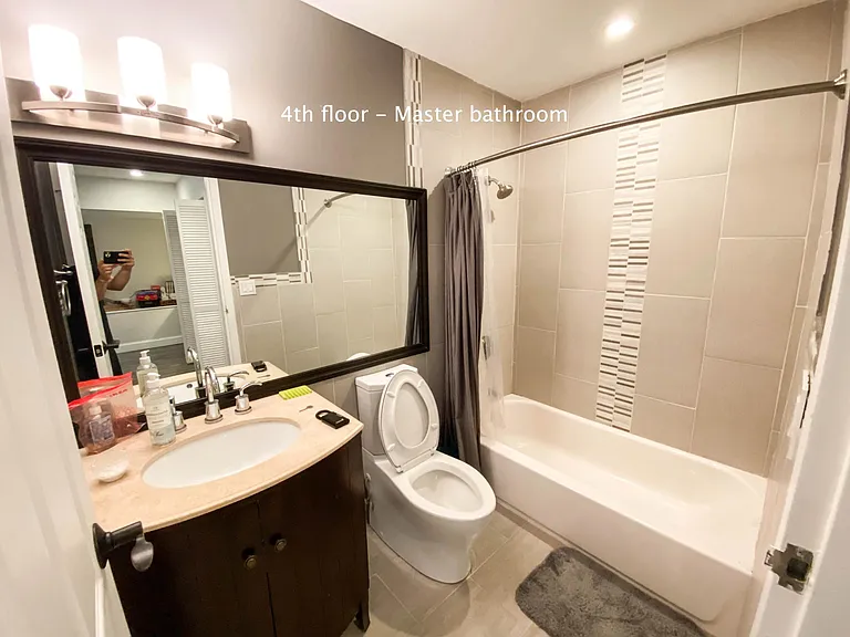 106 13th St #323 — Photo 9