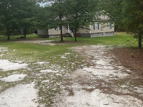 4th image of 119 Whispering Oaks Ln