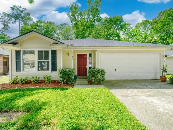 17435 Typhoon Way, Crosby, TX 77532