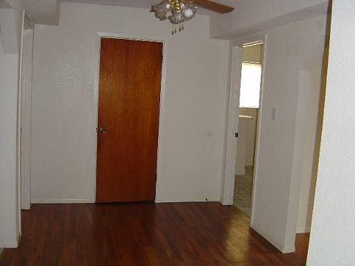 4th image of 2914 RAVINA DR